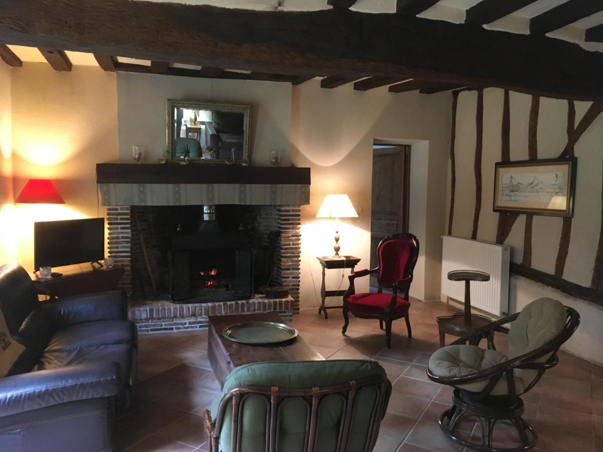Villa La Ferme de Montboulan à Salbris Extérieur photo