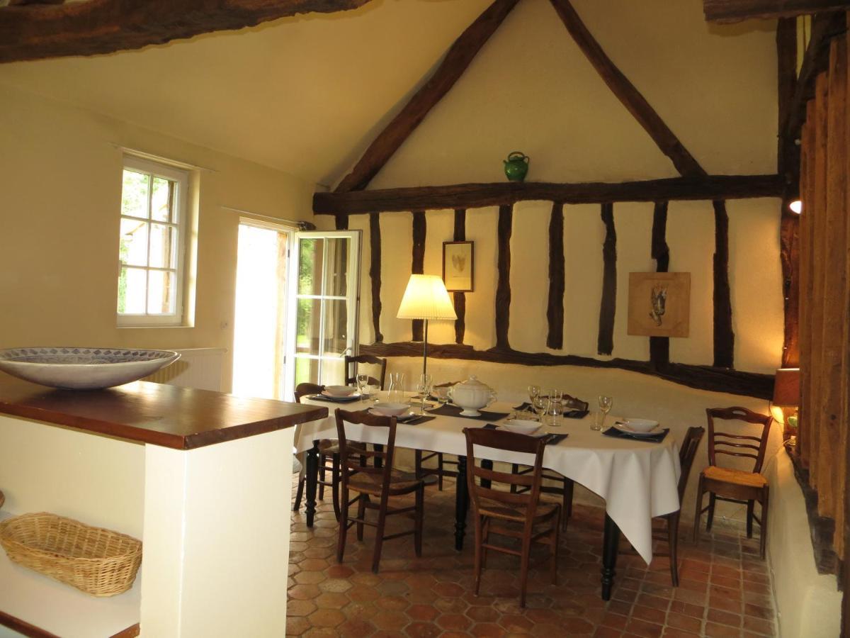 Villa La Ferme de Montboulan à Salbris Extérieur photo
