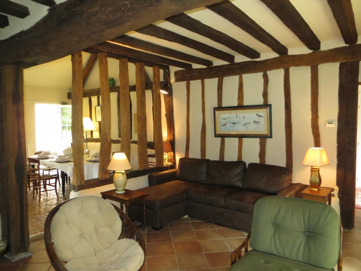 Villa La Ferme de Montboulan à Salbris Extérieur photo