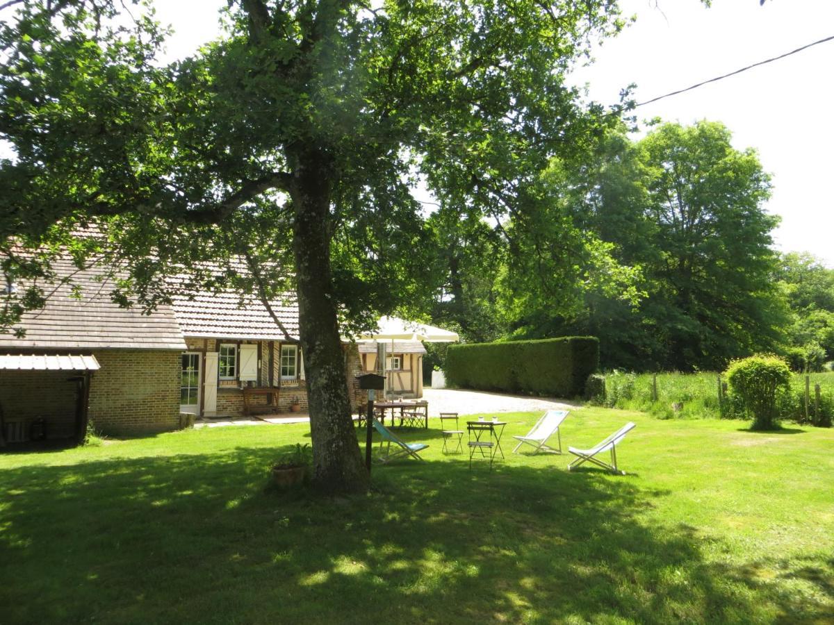 Villa La Ferme de Montboulan à Salbris Extérieur photo